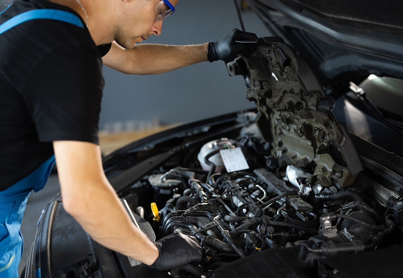 Auto car repair Altamonte Springs at Ruben’s Tires providing professional vehicle maintenance, diagnostics, and repair for all makes and models. 
