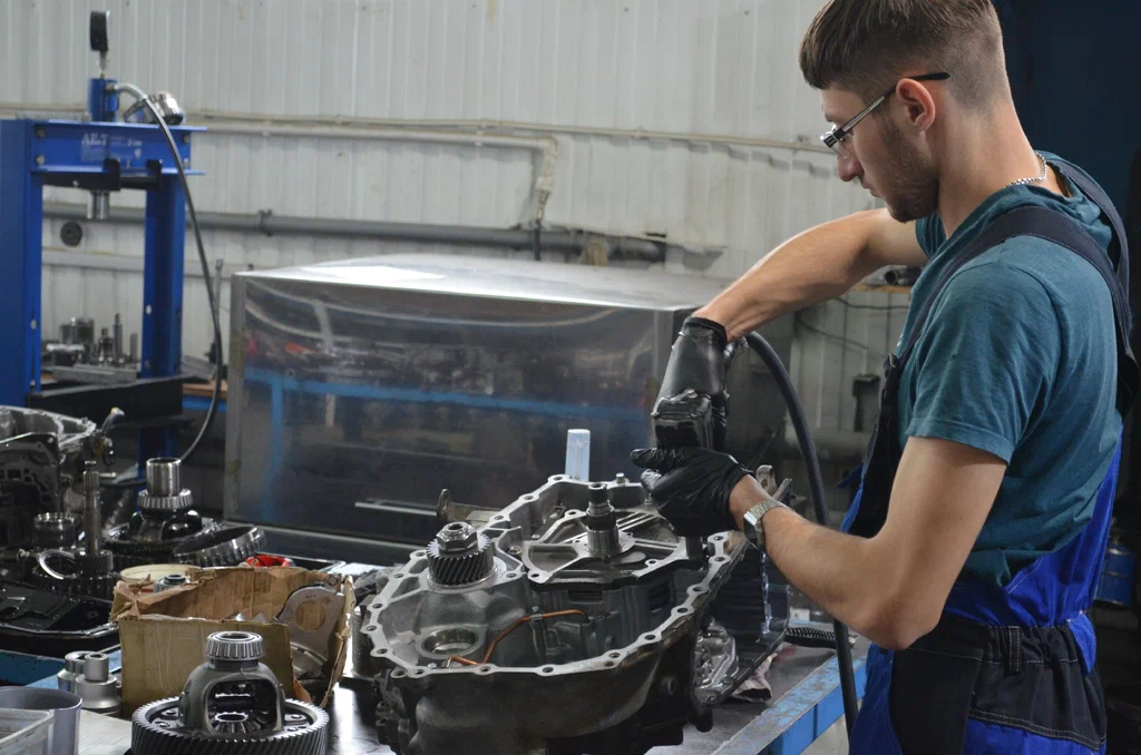 Transmission repair shops Altamonte Springs including Ruben’s Tires offering professional diagnostics, rebuilds, and transmission replacements.