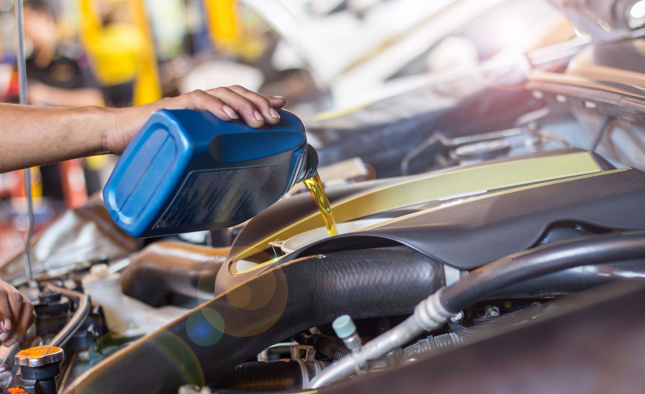Synthetic oil service Altamonte Springs at Ruben’s Tires providing premium engine protection and performance with high-quality synthetic oils.